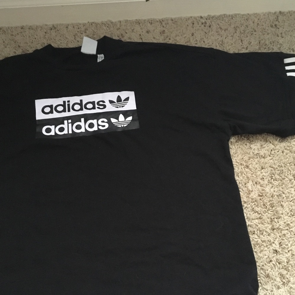 Adidas Oversized Tee